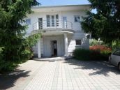 P10188 XI, Péterhegyen luxus színvonalú 3 szintes villa, hatalmas teraszokkal, különlegesen igényes kialakítással eladó